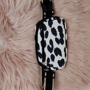Brand New DMLuna SMALL CROSSBODY UNISEX FANNY PACK BAG-O/S